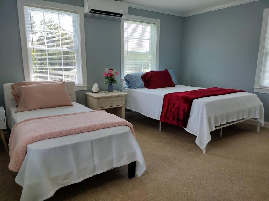 Backwoods Family Getaway! 3 Bedroom House! Yanceyville Exterior foto